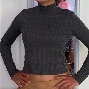 women's gray turtleneck